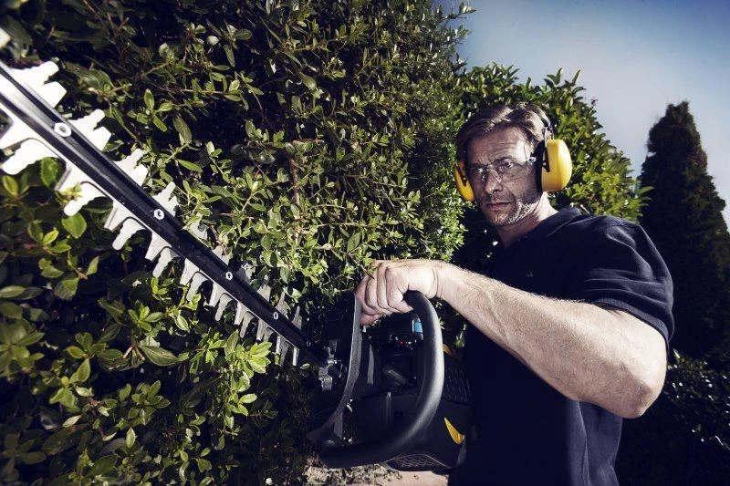 McCulloch Benzine Heggenschaar SuperLite 4528 7 McCulloch Benzine Heggenschaar SuperLite 4528 - Afbeelding 5