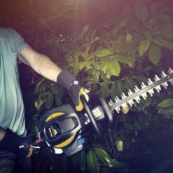 McCulloch Benzine Heggenschaar SuperLite 4528 10 McCulloch Benzine Heggenschaar SuperLite 4528 -Exporteren Tuin Genoegen Winkel fe21e6ce9b9f13105798000709bd5227